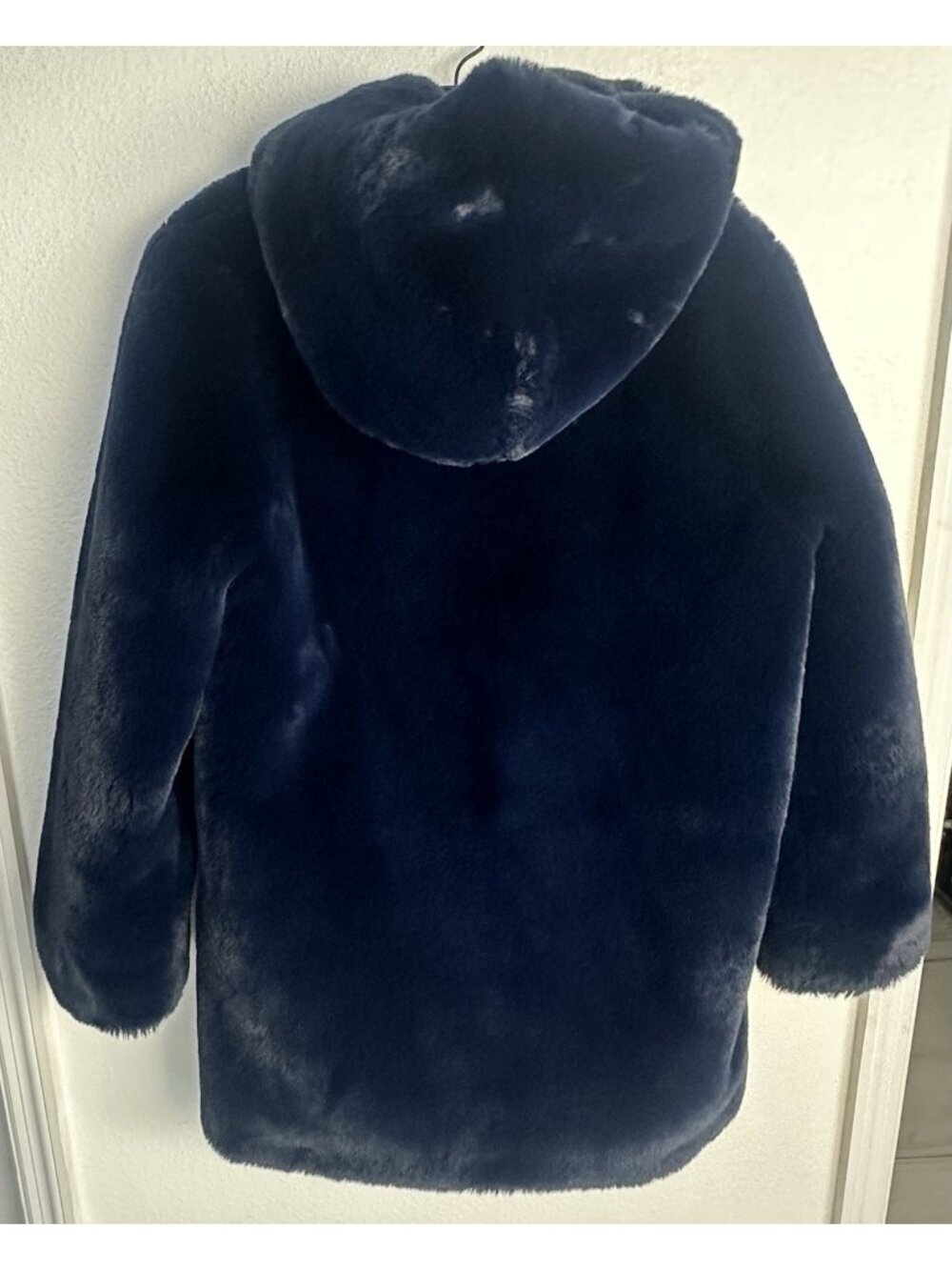 APPARIS Goldie Navy Blue Faux Fur Hooded Coat Jacket Size S Small Plush Winter - Picture 3 of 14